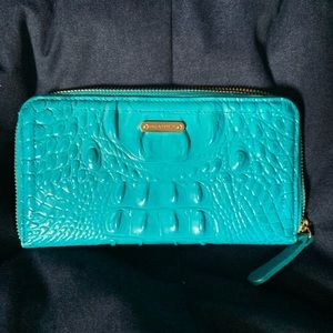 Brahmin zip wallet